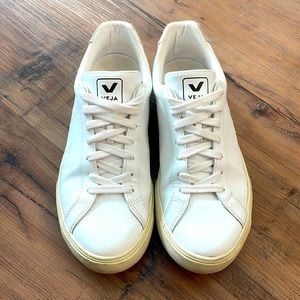 Veja Esplar Leather Logo Sneakers